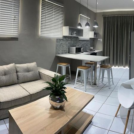 Adventure Apartment - Colchester - 5Km From Elephant Park Екстер'єр фото