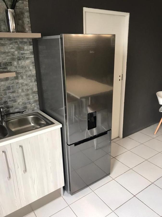Adventure Apartment - Colchester - 5Km From Elephant Park Екстер'єр фото